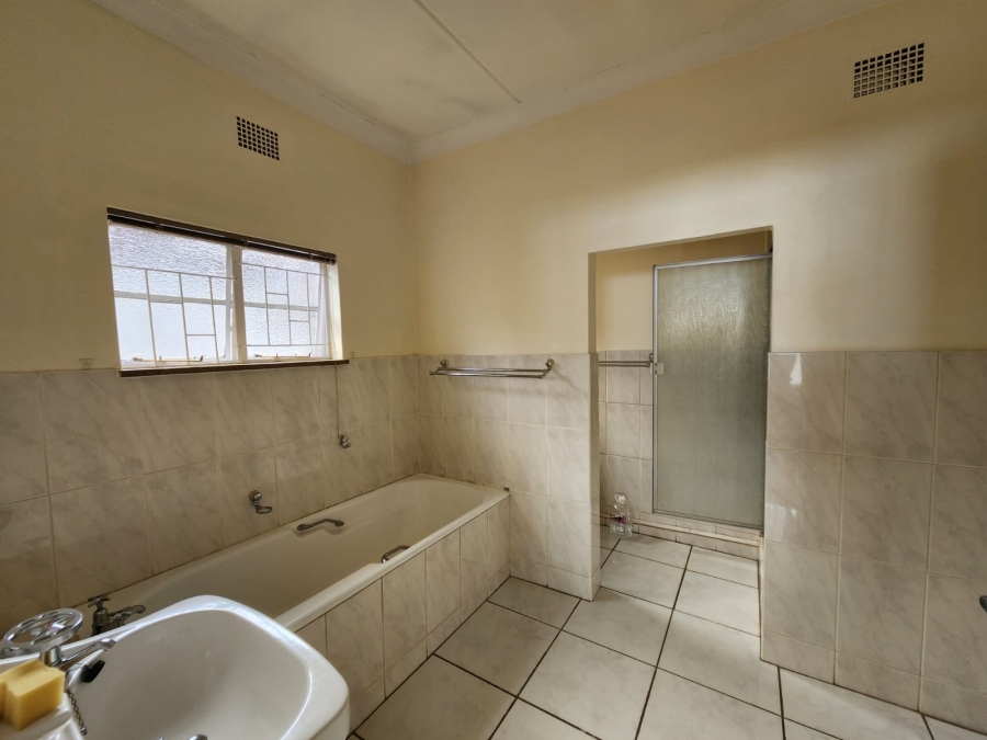 3 Bedroom Property for Sale in Dan Pienaar Free State